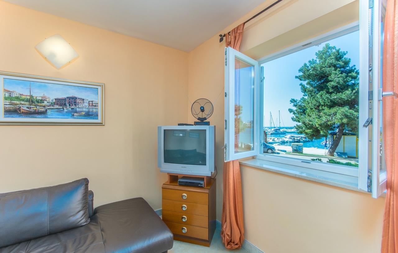 Apartment Riva Poreč Exterior foto